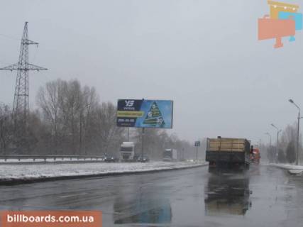 Призма A в Киеве Богатирська вул., 1, роздільник біля автосалонів Peugeot, Mitsubishi, в сторону ст.м. Почайна (колишня Петрівка) - 171511 фото 1