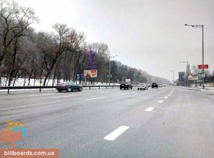 Призма B в Киеве Наддніпрянське шосе, 140 м до мосту Патона, напрямок в центр - 171565 фото 1
