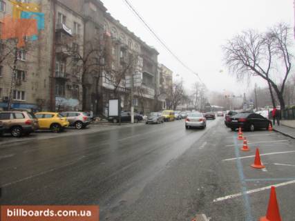 Сiтiлайт B у Києві Гетьмана Павла Скоропадського вул. (Льва Толстого)., 16, навпроти ресторану Велюр Фото 1