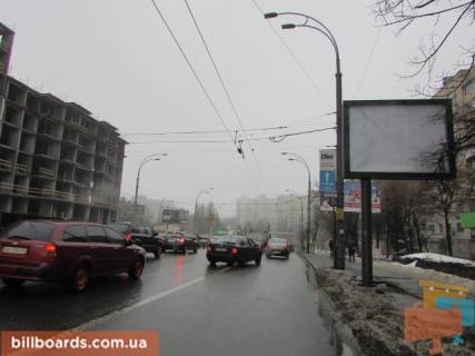 Скроллер A в Киеве Гетьмана вул., 32, біля супермаркету Фора, в сторону Севастопольської пл. - 171201 фото 1