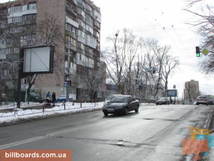 Бэклайт B в Киеве Овруцька вул., 28/1 - Делегатський пров., на світлофорі, біля ТРЦ Променада фото 1