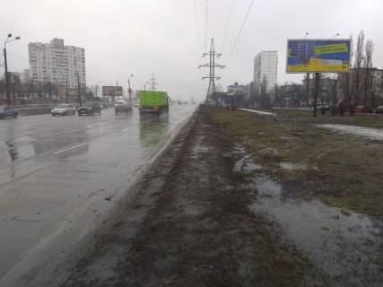 Prismatron, Prism A in Kyiv Bratislavs'ka st., 14, navproti - 184930 Photo 1