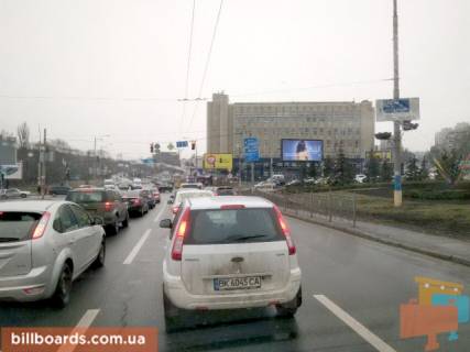 Скроллер A в Киеве Голосеевская пл., разделитель, напротив ст.м. "Голосеевская", на светофоре, из центра - 171353 фото 1