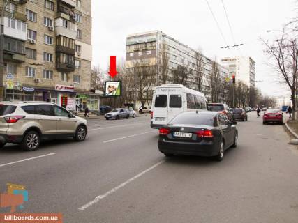 Бэклайт B в Киеве Солом'янська вул., 10 - вул. Олексіївська, на світлофорі, в сторону Солом'янської пл. фото 1