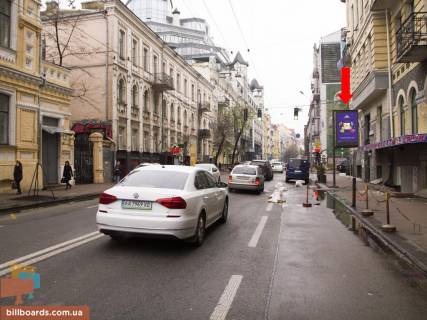 Ситискролл A в Киеве, 1.8x1.2  В. Житомирська вул. / Гончара вул., на світлофорі, в сторону вул. Хрещатик фото 1
