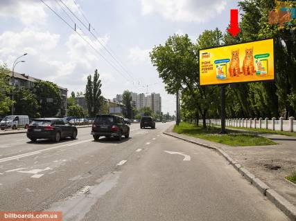 Призма A в Киеве, 3x6  Перова бул., 3 - Інтернаціонального легіону вул. (Петра Запорожця), в бік пр. Броварського - 180480 фото 1