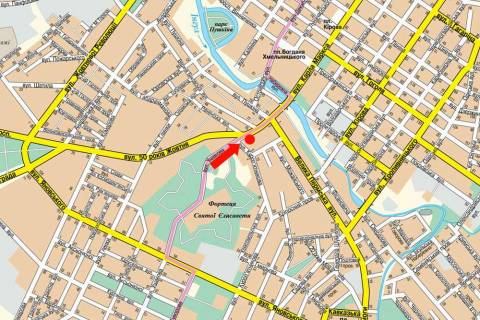 Билборд A в Кропивницкий (Кировоград) Соборна вул. (кол. 50-річчя Жовтня вул.) / Святослава Хороброго вул. (Ушакова)., супермаркет "Копилка", кінотеатр "Портал", готель "Турист" схема