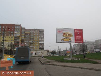 Білборд, Бігборд (Борд)  A у Кропивницький (Кіровоград) Вокзальна вул. (Колиш. Жовтневої революції вул.), В сторону училищної пров. Фото 1