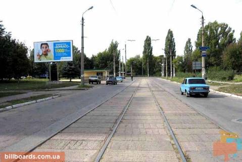 Billboard B in Kramatorsk Dniprovs'ka st. - Tihogo st. (kolis. Ordzonikidze st.) Photo 1