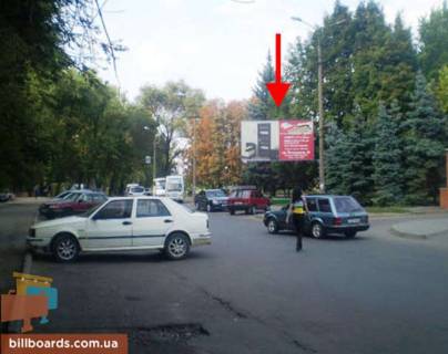 Билборд A в Кривом Роге Мистецтв вул. (Землячки вул.), 2 - Соборності вул. (колиш. Косіора вул.) фото 1