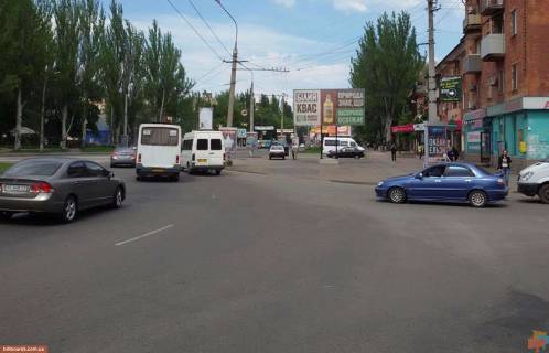Билборд A в Кривом Роге Героїв Кривбасу пл. - Дніпровське шосе вул. - Бородича вул. фото 1