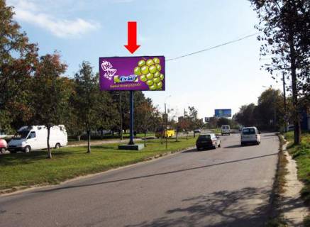 Билборд A в Луцке, 3x6  Карпенка-Карого вул., біля автосалону "Volkswagen", АЗС "Укрнафта", роздільник, в бік Рівненської вул. фото 1