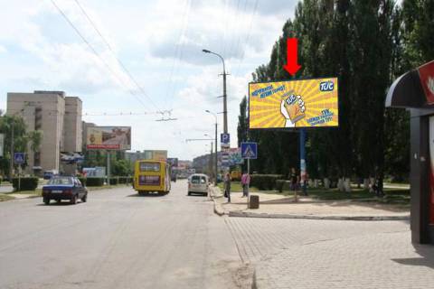 Билборд A в Луцке, 3x6  Соборності пр., 4, біля Північного ринку фото 1