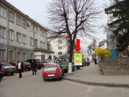 Citylight A in Lutsk, 1.8x1.2  Levcanivs'koi st. (kol. Medvedeva st.), bila budivli sudu Photo 1