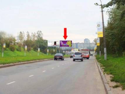 Билборд  в Львове Хуторовка ул., 4, разделитель, напротив оптового рынка "Шувар", в сторону Красной Калины пр., правый фото 1
