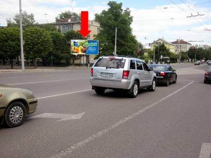 Призматрон, Призма B у Львові, 3x6  Любінська вул., 51, в центр, зупинка - 19334 Фото 1