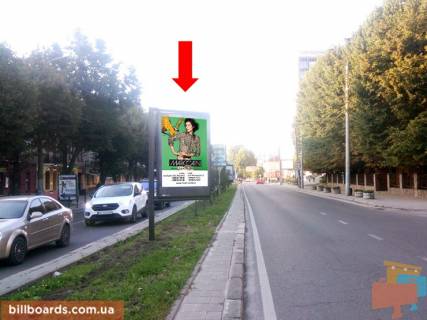 Ситискролл A в Львове, 1.8x1.2  Чорновола пр., 11, роздільник, біля ресторану "Кумпель", з центру фото 1