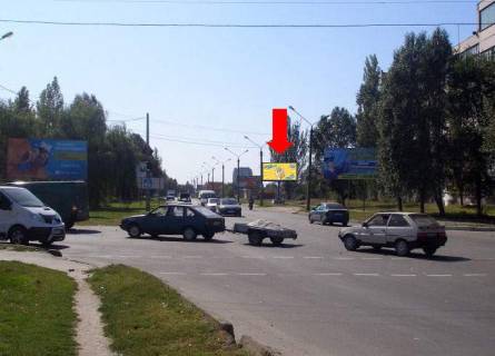 Білборд, Бігборд (Борд)  A у Мелітополі, 3x6  Воїнів-Інтернаціоналістів вул. - Героїв України вул. (Колиш. Вул. Кірова), на світлофорі, з центру Фото 1