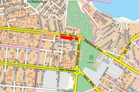 Билборд A в Николаеве, 3x6  Центральний пр. (кол. Леніна пр.) / 10-та Слобідська вул. (кол. Луначарського вул.), з центру, біля АЗС "WOG", поворот на автовокзал схема