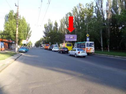 Билборд A в Николаеве, 3x6  Миру пр. / Театральна вул. (кол. Васляєва вул.), біля Приватбанку, супермаркету "Novus", з центру фото 1