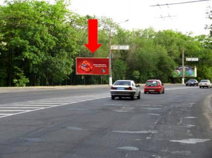 Билборд B в Николаеве, 3x6  Героїв Сталінграду пр., парк Перемоги, біля АЗС "Amic", супермаркетів "Амстор", "Praktiker", в центр фото 1