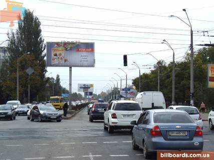 Призма A в Одессе Небесної Сотні пр. (колиш. Жукова пр.), 31А, роздільник, з центру - 125922 фото 1