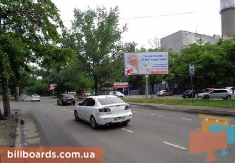 Білборд, Бігборд (Борд)   у Одесі Черноморского Казачества ул., 68, возле Красного сквера, из центра Фото 1