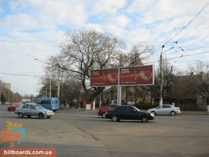 Призма B в Одессе Люстдорфська дорога вул., 27/53, біля зупинки "3-тя станція Люстдорфської дороги", права - 143748 фото 1