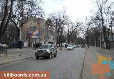 Скроллер  в Одессе Французский бул., 9 / Андрія Гулого-Гуленка вул. (Азарова)., в центр - 80118 фото 1