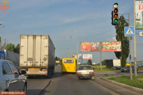 Билборд  в Павлограде Днепровская ул., 129 / Богуна ул. (бывш. Калинина ул.), правая фото 1
