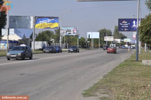 Билборд  в Павлограде Днепровская ул., 129 / Богуна ул. (бывш. Калинина ул.), правая фото 1