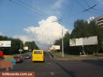 Призматрон, Призма A у Рівному Київська вул. / Галицького вул., Ліва - 76399 Фото 1