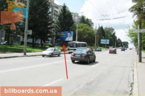Билборд B в Тернополе Бандеры пр., возле Приватбанка, в сторону Коновальца ул. фото 1