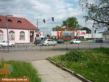 Билборд B в Ужгороде Мукачівська вул. - Станційна вул. - Українська вул., середній фото 1