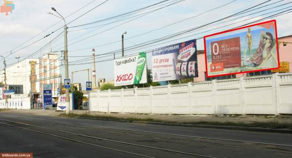 Билборд A в Виннице Батізька вул. (колиш. Кірова вул.) / Янгеля вул. (колиш. Фрунзе ул.), ринок "Муніципальний" фото 1