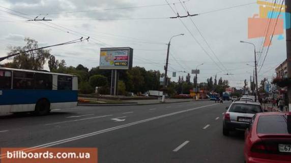 Призма B в Виннице Київська вул. / Героїв Чорнобиля пл. (колиш. Жовтнева пл.), біля супермаркету "Ельдорадо", в центр - 75077 фото 1
