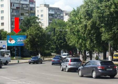Billboard A in Zhytomyr, 3x6  Peremogi st. / Korolenka st., na svitlofori, z centru Photo 1