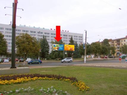 Білборд, Бігборд (Борд)  A у Житомирі, 3x6  Перемоги пл., 6, біля готелю "Житомир", центр міста, лівий Фото 1