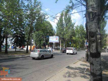 Призматрон, Призма A у Запоріжжі Металургів пр. / Незалежної України вул. (Колиш. 40 років Радянської України вул.) - 68482 Фото 1