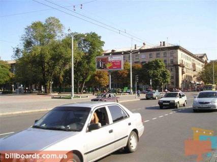 Призма B в Запорожье Соборний пр. (колиш. Леніна пр.) / Марії Примаченко (Маяковського) пл. - 68713 фото 1