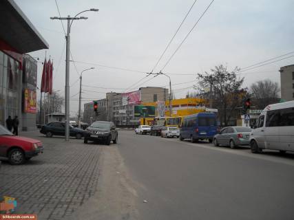 Призма A в Запорожье Привокзальная ул. (бывш. Луначарского ул.) / Ласточкина ул. (бывш. Чапаева ул.) - 132356 фото 1