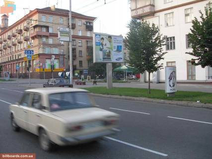 Бэклайт A в Запорожье Соборний пр. (колиш. Леніна пр.) / Гончаренка вул. (колиш. Панфіловців вул.) фото 1