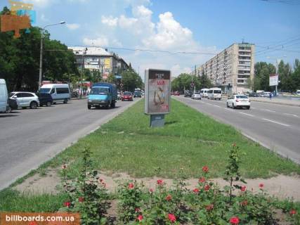 Ситилайт A в Запорожье Соборний пр. (колиш. Леніна пр.) / Запорізька вул. / Приходська вул. (колиш. Комунарська вул.), роздільник, до ГЕС фото 1