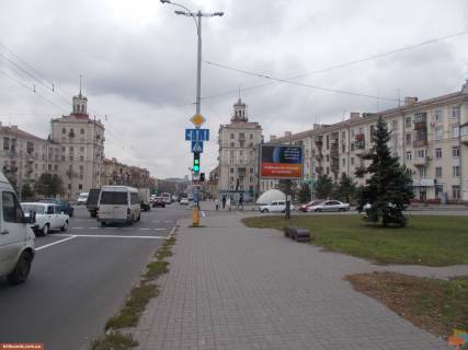 Скроллер A в Запорожье Соборний пр. (колиш. Леніна пр.) / Героїв Крут (12 квітня) вул. - 132471 фото 1