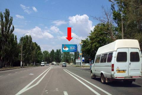 Билборд  в Херсоне, 3x6  Миколаївське шосе, біля автосалону "Укравто", з центру (флажок) фото 1