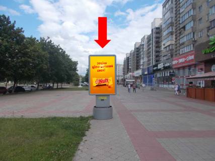 Ситилайт A в Сумах, 1.8x1.2  Харківська вул., 2/2, біля ТРЦ "Мануфактура", супермаркетів "Сільпо", "Comfy" фото 1