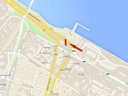 Бэклайт  в Днепр (Днепропетровск), 4x8  Десантників пл., 1, навпроти річпорту, АЗС "Rubix", з центру схема