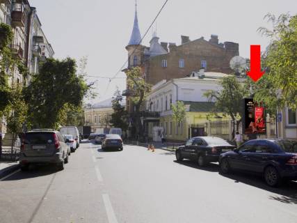 Ситилайт  в Киеве, 1.8x1.2  Ярославів Вал вул., 5, в сторону ст. м. «Золоті ворота» фото 1