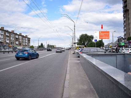 Призма A в Киеве, 3x6  просп. Берестейський (Перемоги). 106/2, біля супермаркетів "Сільпо", "Фокстрот", "Watsons", в центр - 214626 фото 1