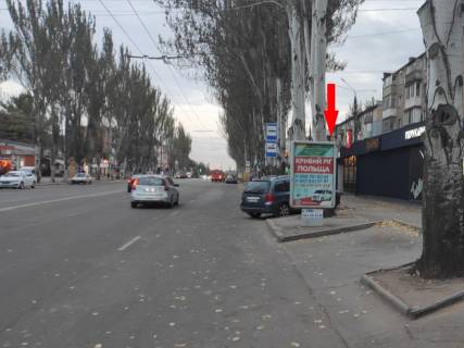 Ситилайт A в Кривом Роге, 1.8x1.2  Металургів пр., 21/1, зупинка фото 1